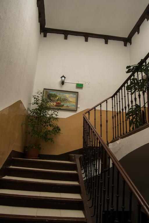 Pension Carretero Касерес Экстерьер фото