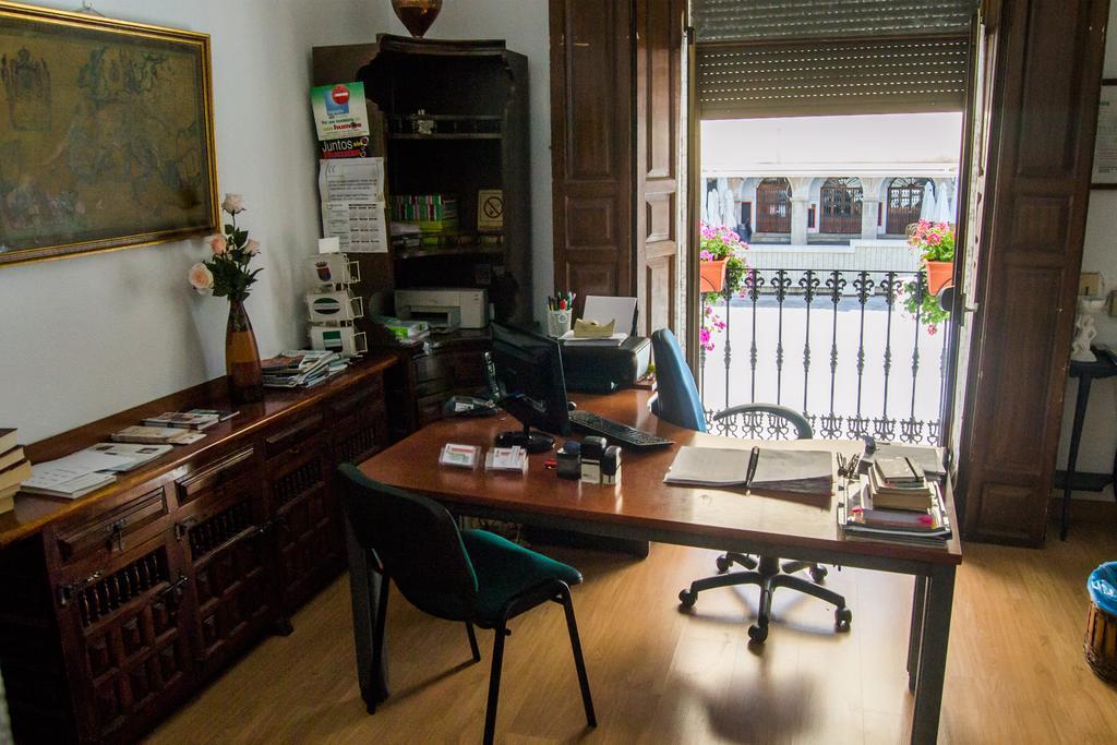 Pension Carretero Касерес Экстерьер фото
